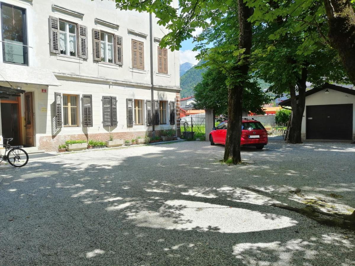 Apartma 2000 Tolmin Exterior foto